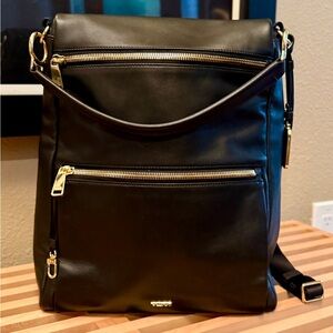 TUMI 	 LIV BACKPACK/TOTE